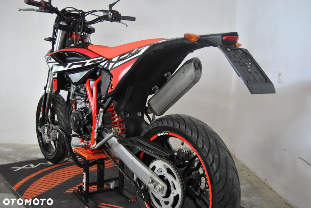 Beta RR - 8