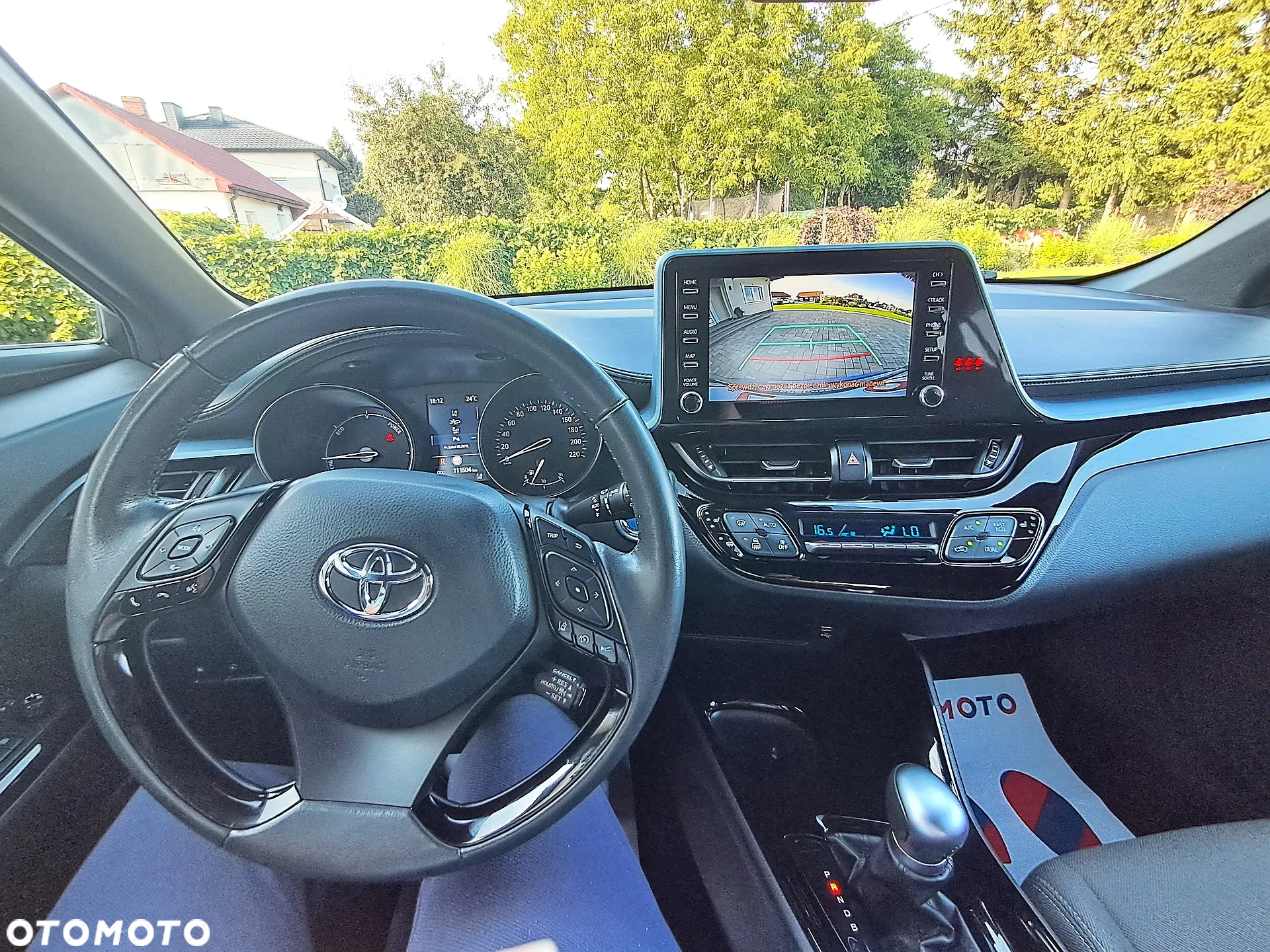 Toyota C-HR - 12