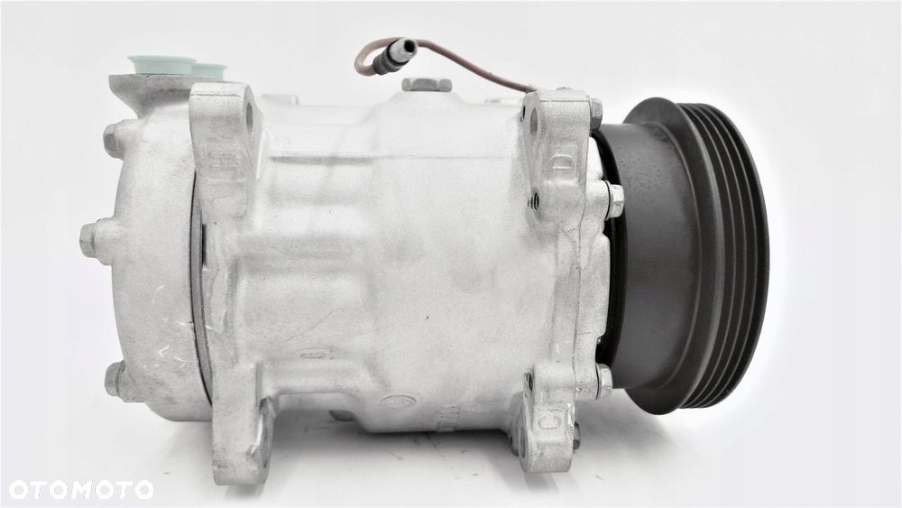 sprężarka klimatyzacji renault clio i 1.2 1.4 - 4