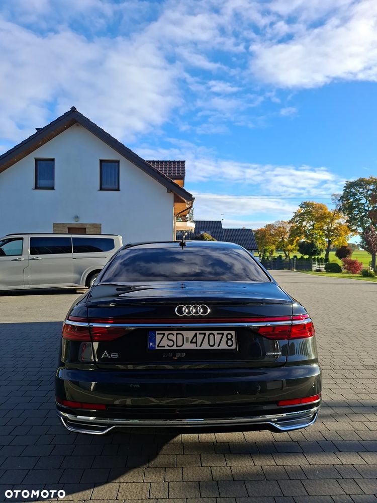 Audi A8 2019 photo 5