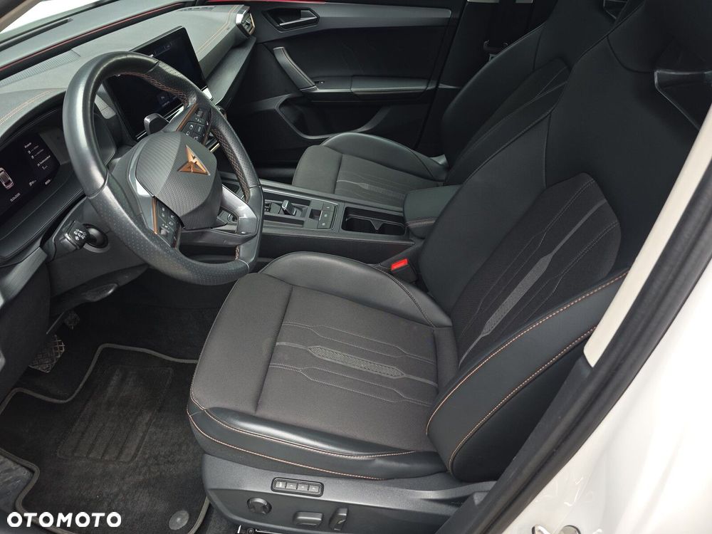 Cupra Formentor 1.4 e-Hybrid DSG - 16