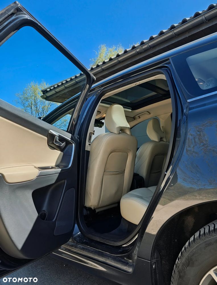 Volvo XC 60 D4 AWD Summum - 7