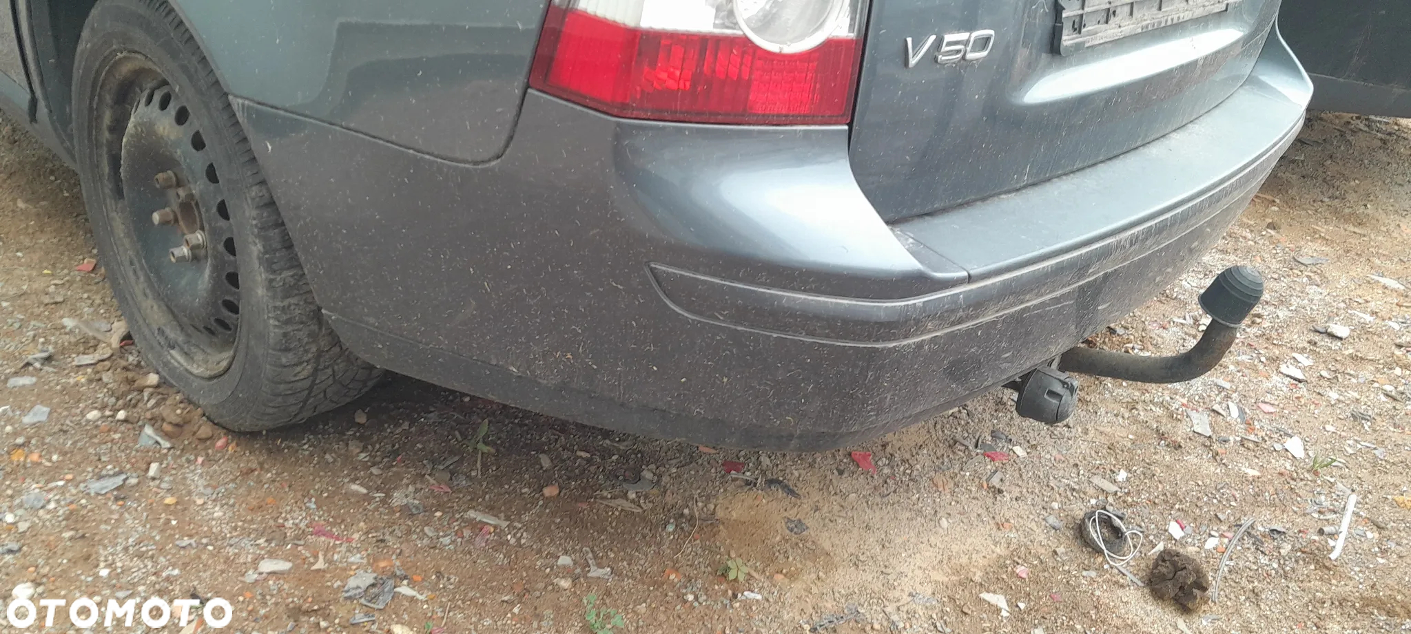 VOLVO V50 KOMBI ZDERZAK TYLNY TYŁ KOMPLETNY 455-46 nr. 72/6 - 2