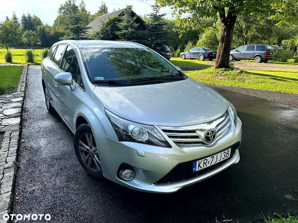 Toyota Avensis 1.8 Sol EU5 - 5
