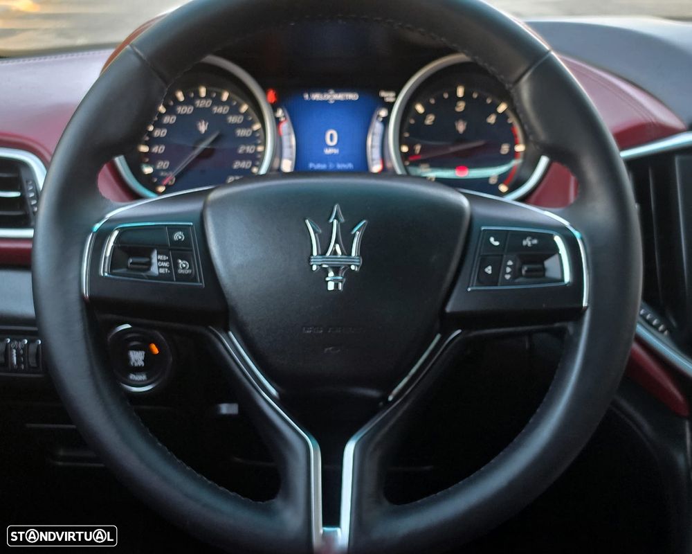 Maserati Ghibli 3.0 V6 - 20