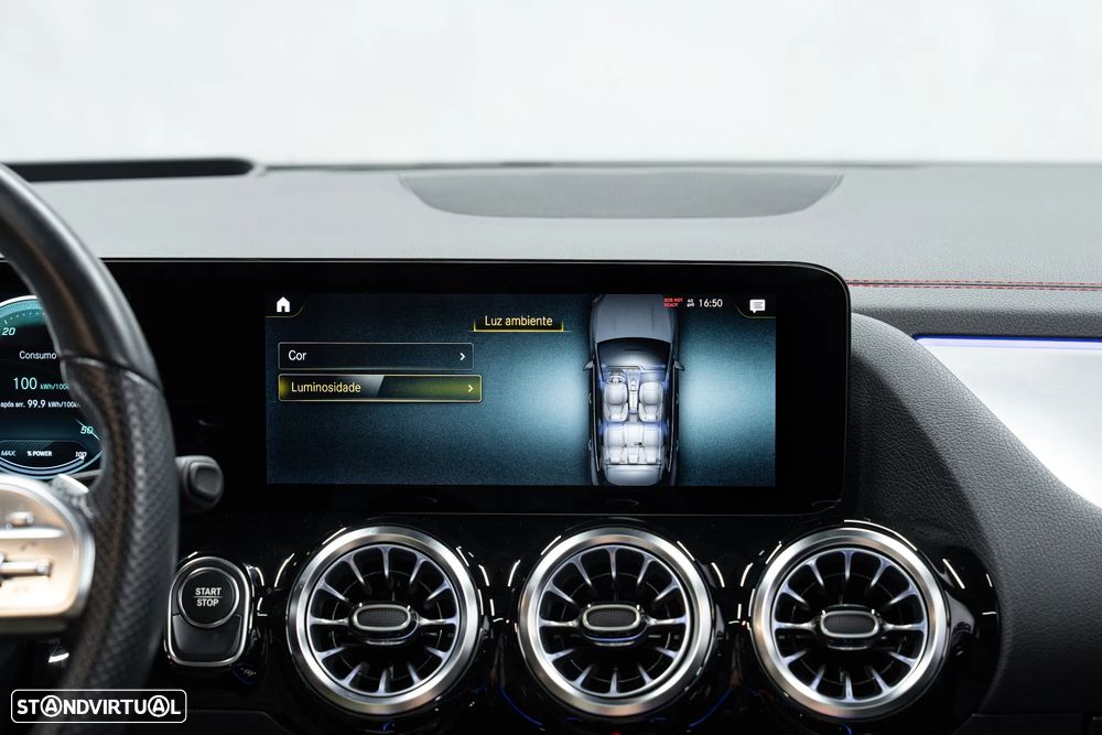 Mercedes-Benz EQA 300 4Matic - 34