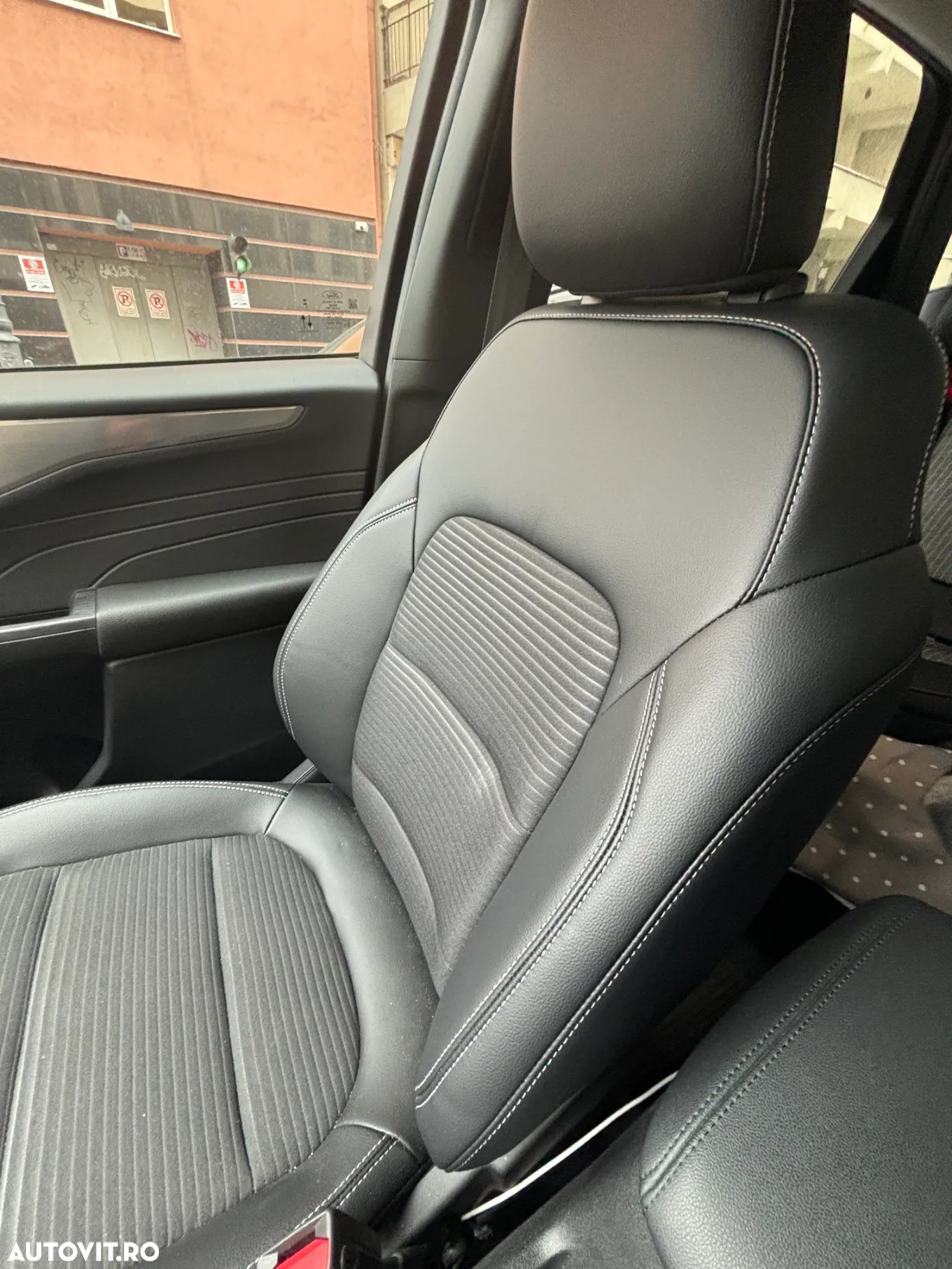 Ford Kuga 2.0 EcoBlue A8 AWD Titanium X - 5