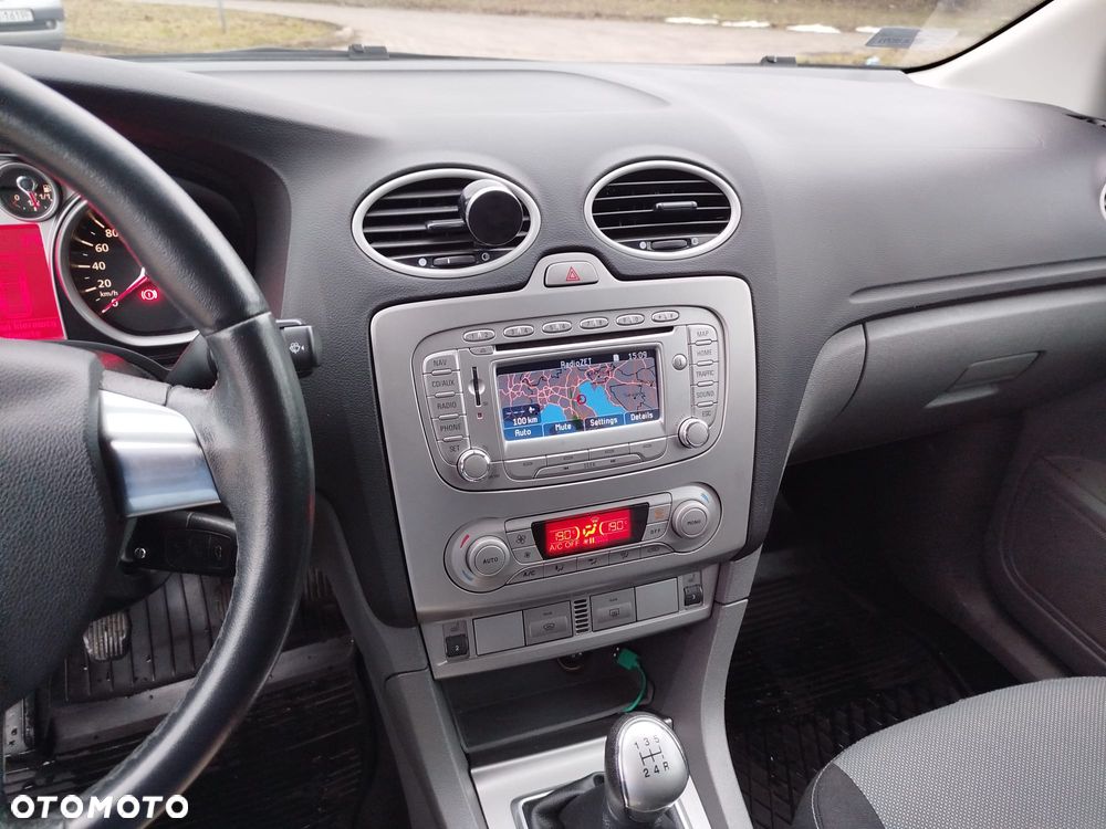 Ford Focus 1.6 FX Silver - 12