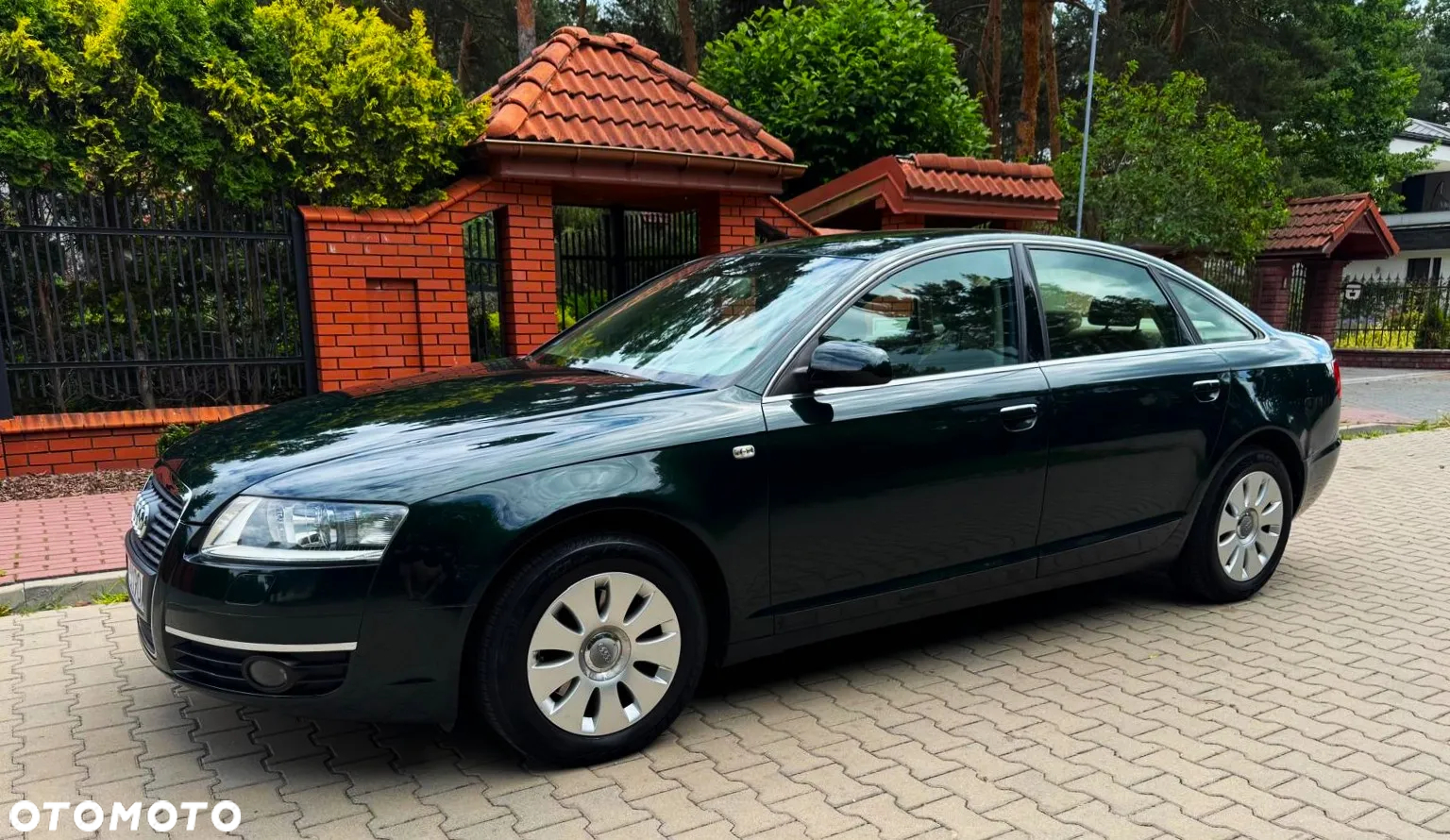 Audi A6 2.4 - 3
