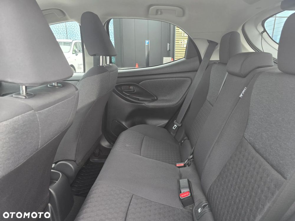Toyota Yaris 1.5 Comfort - 15