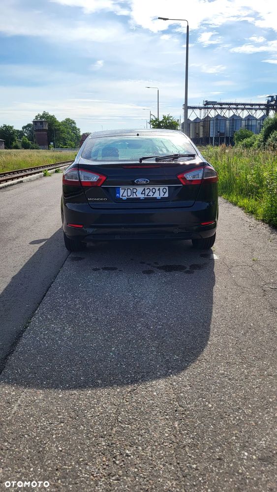 Ford Mondeo 2.0 TDCi Trend - 4