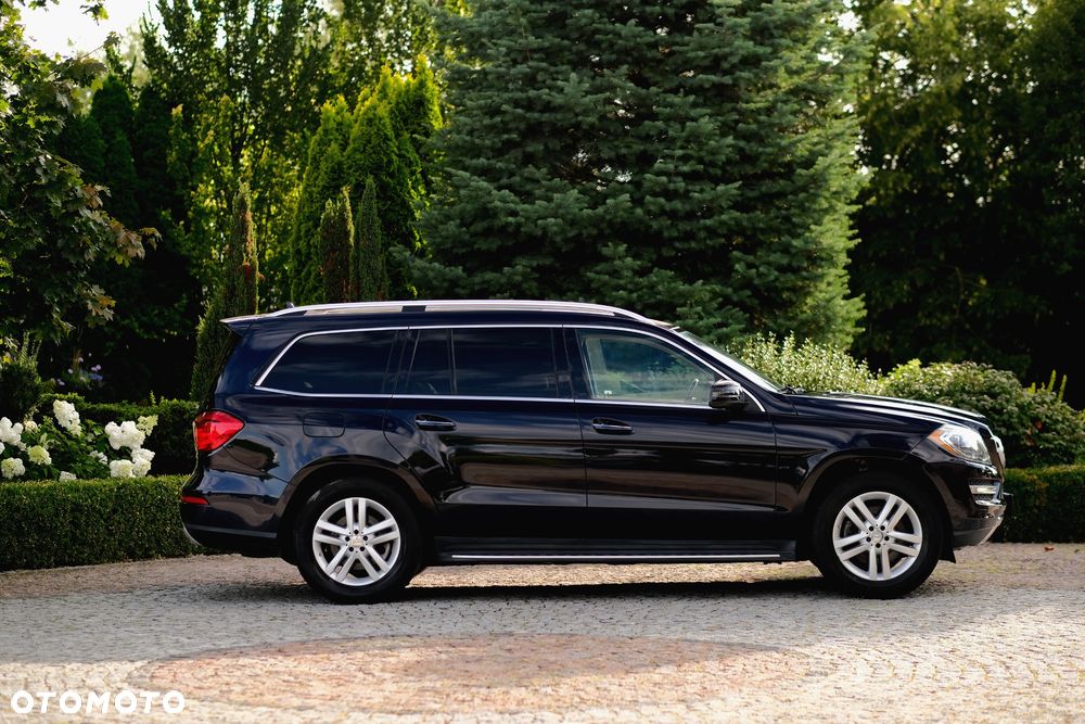 Mercedes-Benz GL 450 - 4