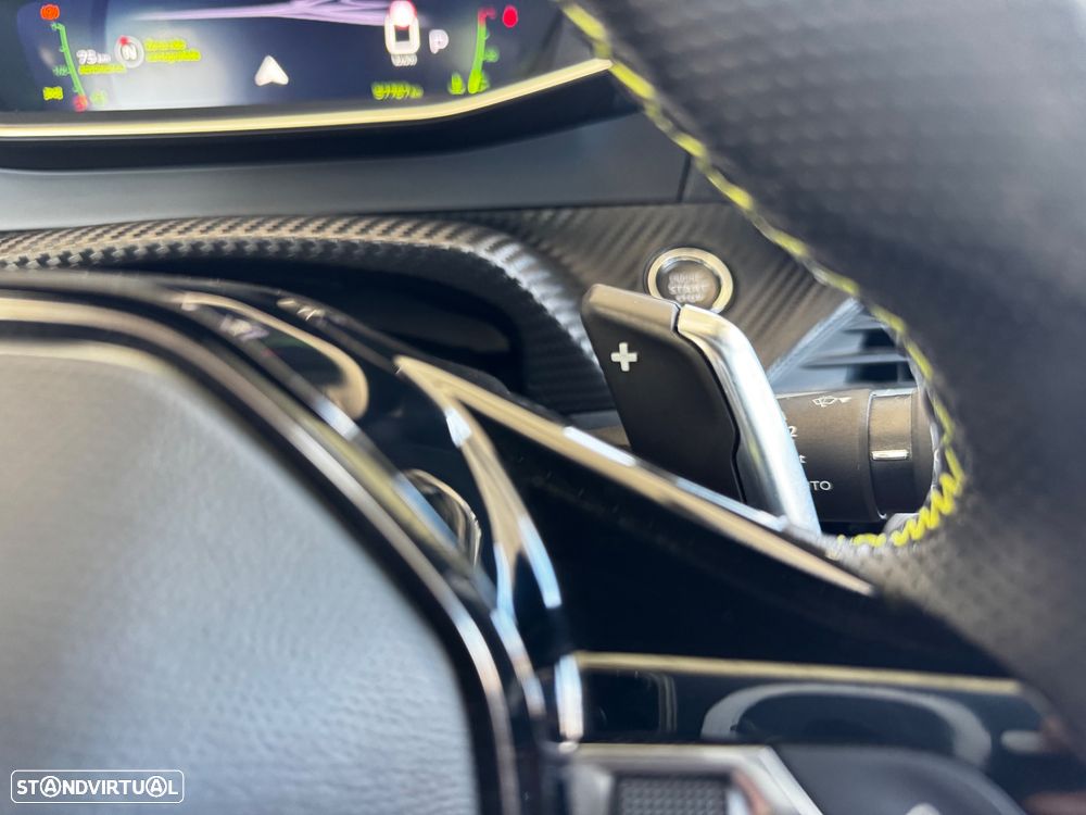 Peugeot 208 1.2 PureTech GT EAT8 - 33