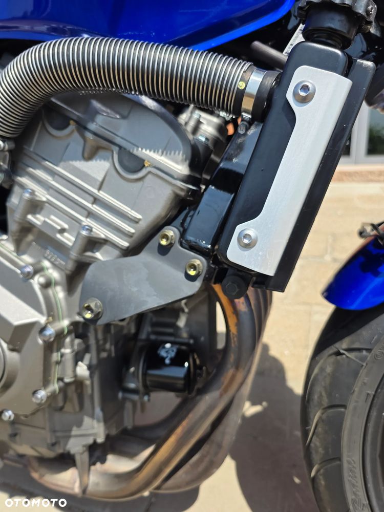 Honda CB - 18