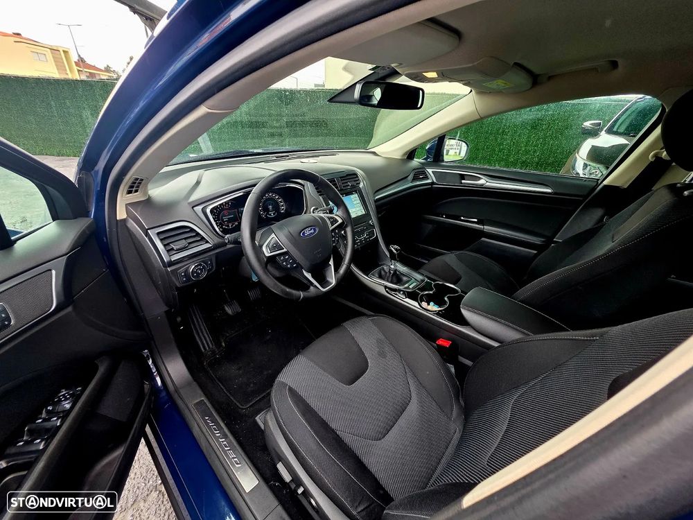 Ford Mondeo 2.0 TDCi Titanium - 12