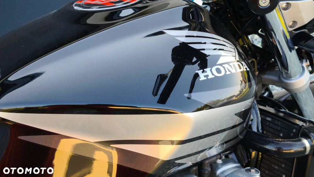 Honda CB - 3