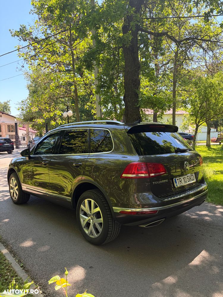 Volkswagen Touareg 3.0 V6 TDI BMT - 3