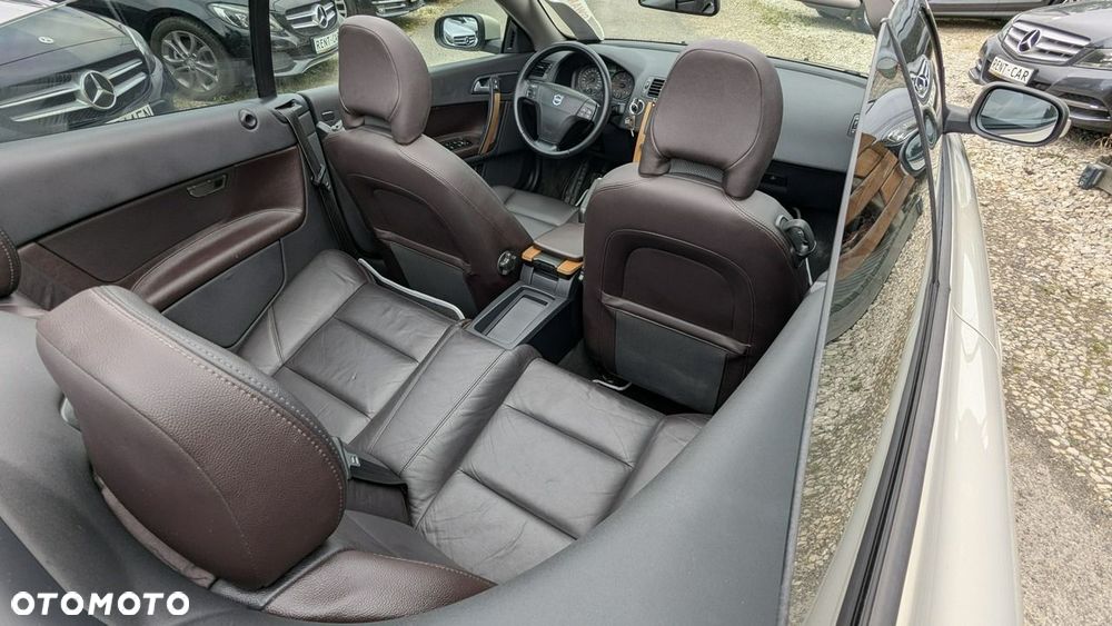 Volvo C70 - 20