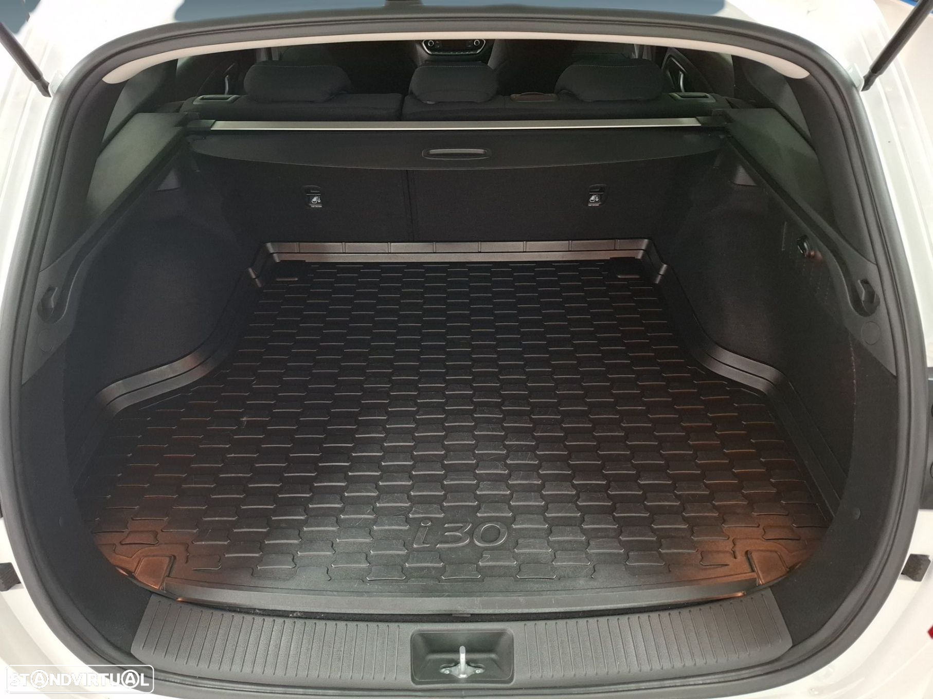 Hyundai i30 1.0 T-GDI Style Plus - 23