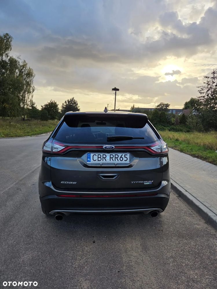 Ford Edge - 10