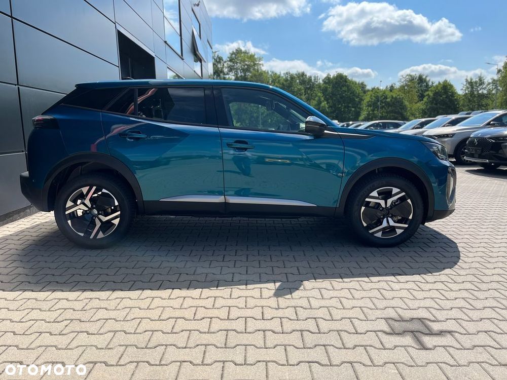 Peugeot 2008 - 8