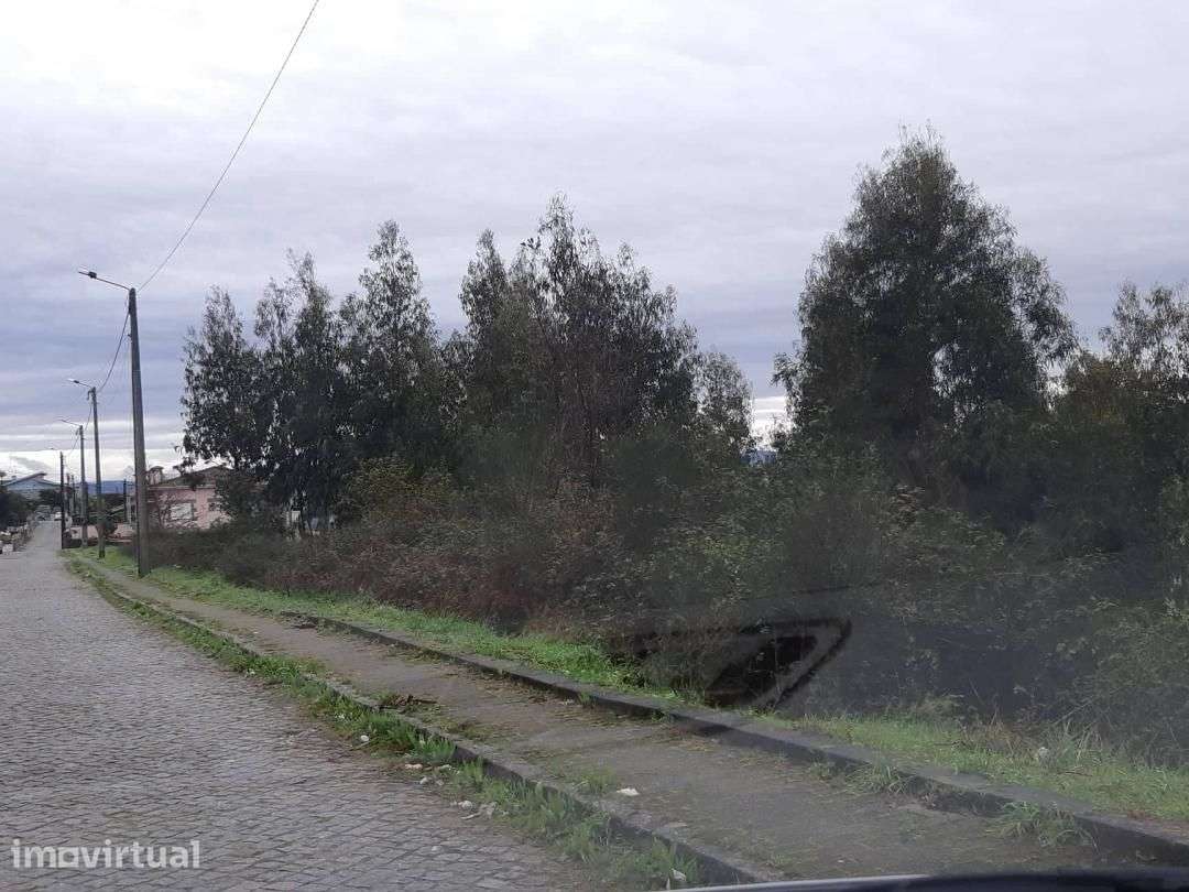 Terreno em Rio de Moinhos Penafiel - Grande imagem: 4/6