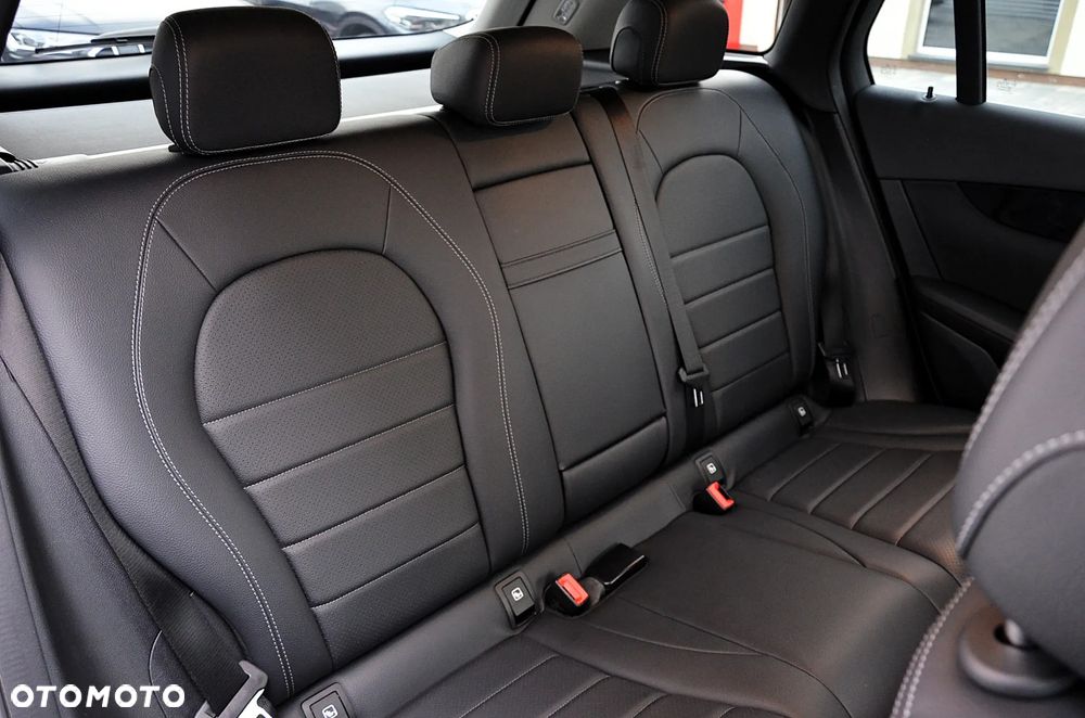 Mercedes-Benz GLC 300 de 4Matic 9G-TRONIC Exclusive - 20