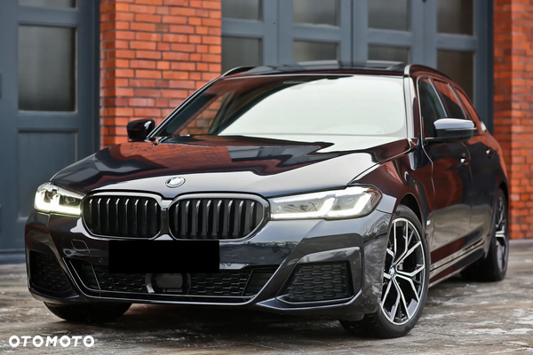 BMW Seria 5 520d mHEV M Sport sport