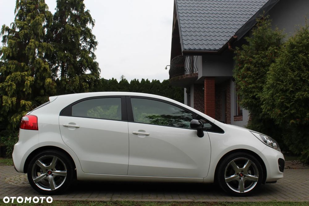 Kia Rio 1.2 Business Line - 3