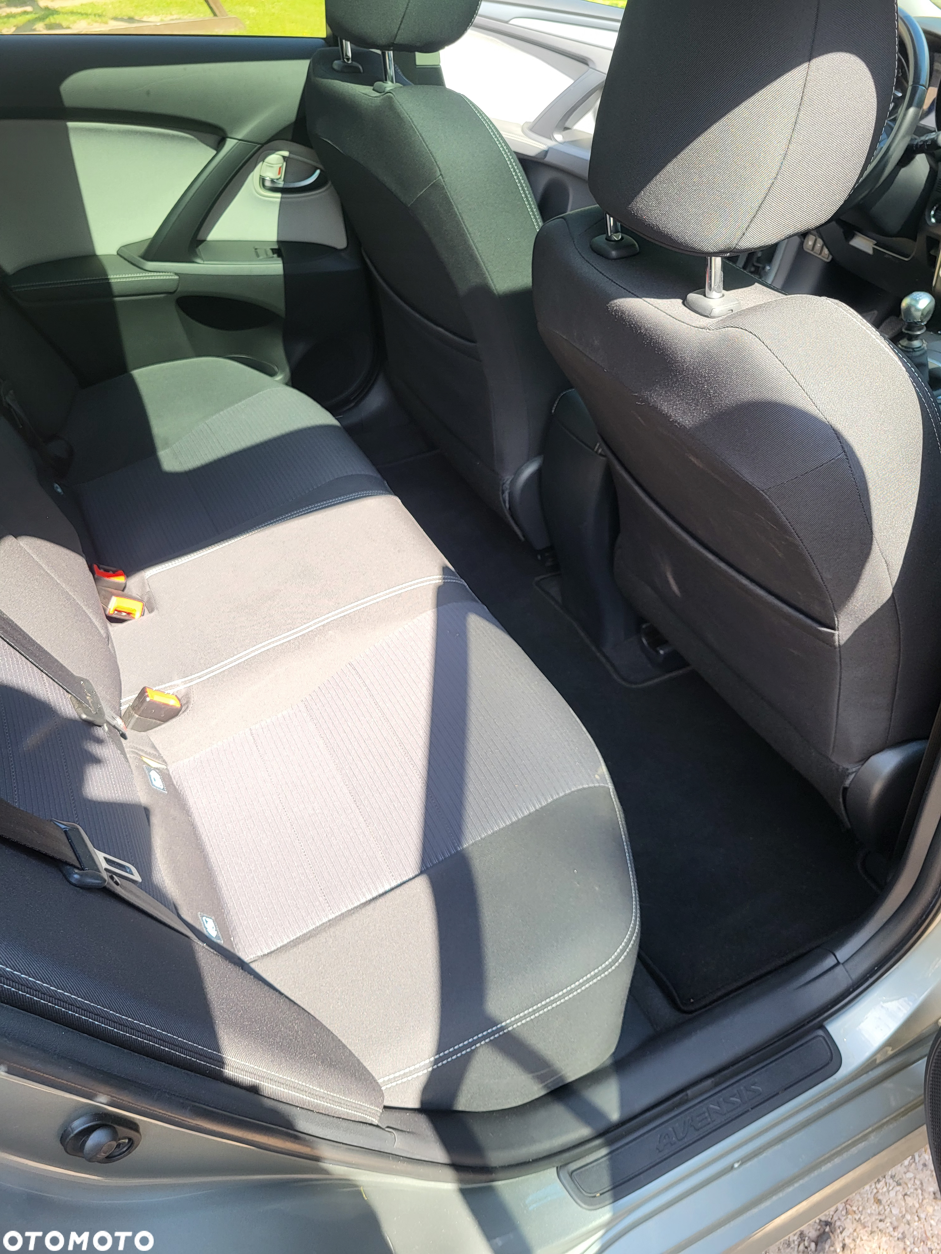 Toyota Avensis Touring Sports 1.6 D-4D Business Edition - 28