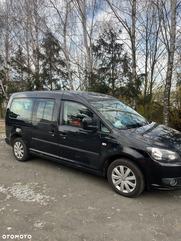 Volkswagen Caddy Maxi Comfortline DSG - 8