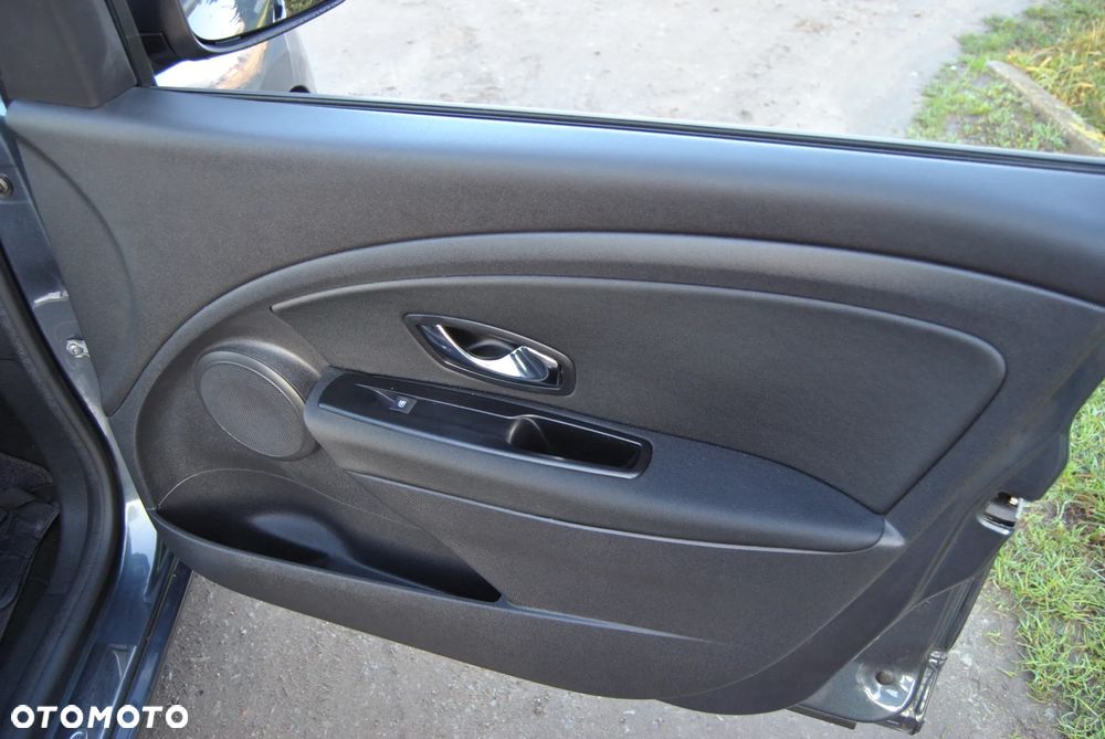 Renault Megane 1.6 16V Limited - 27