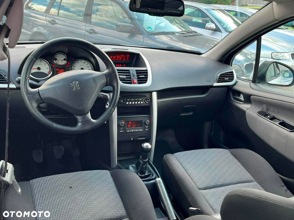 Peugeot 207 - 5