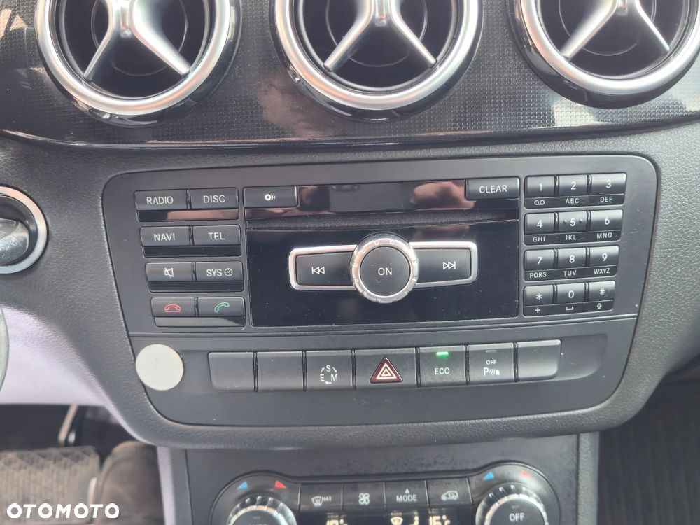 Mercedes-Benz Klasa B 180 CDI (BlueEFFICIENCY) 7G-DCT - 30