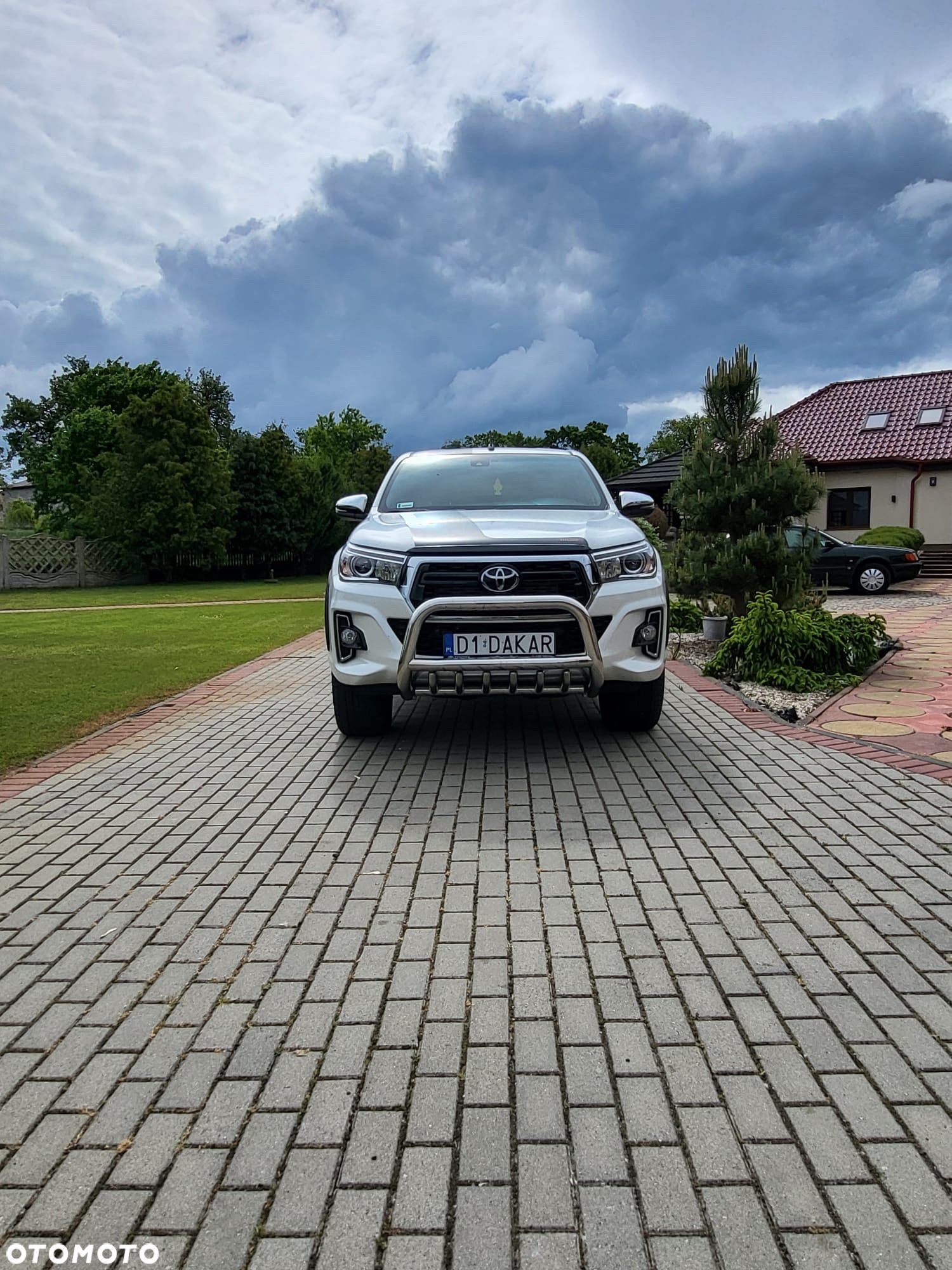 Toyota Hilux - 7