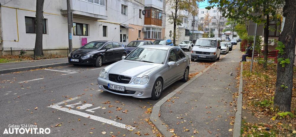 Mercedes-Benz C 200 CDI Automatik Avantgarde DPF Sport Edition - 28