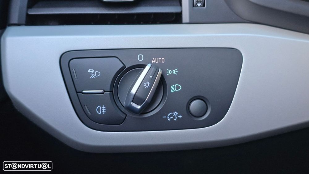 Audi A4 Avant 35 TDI S tronic - 11