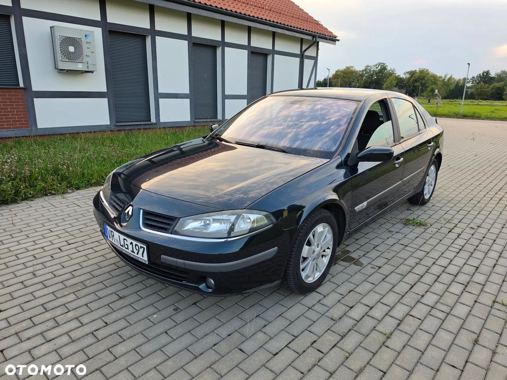 Renault Laguna 1.6 16V 110 Expression - 2