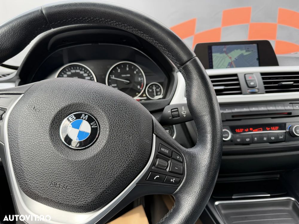 BMW Seria 3 320d Efficient Dynamics Edition Blue Perf. - 11