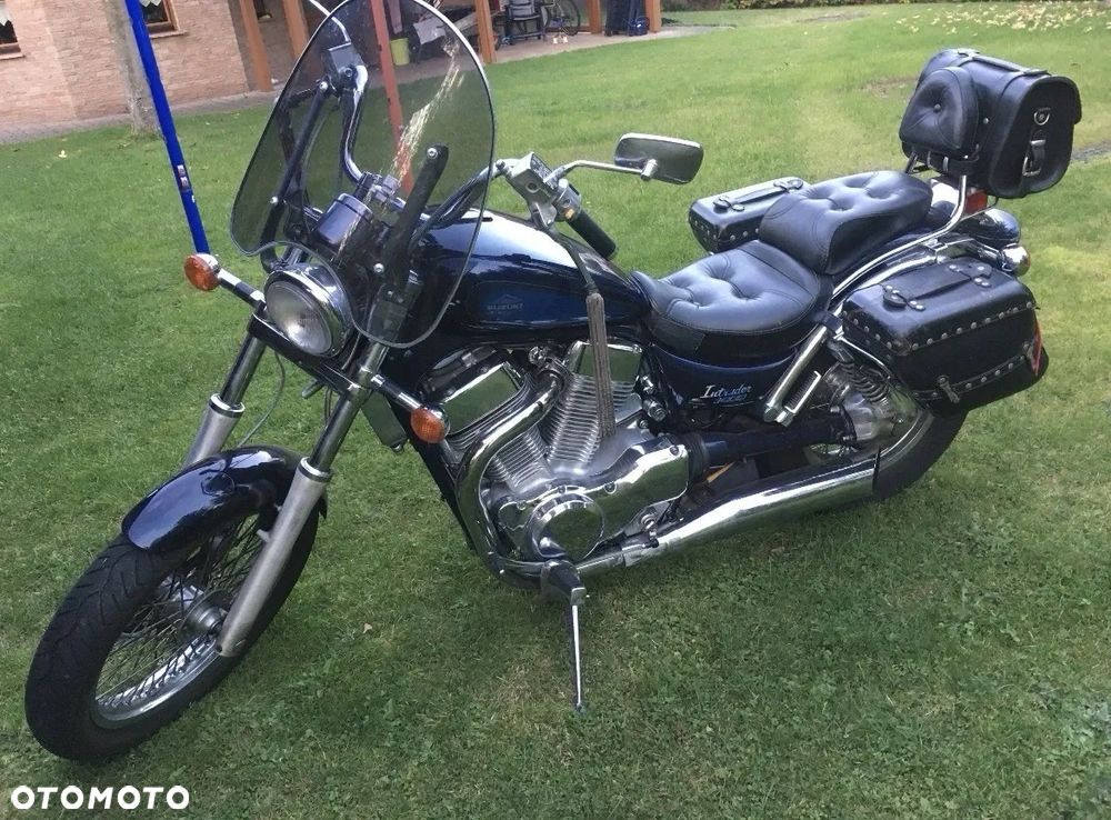 Suzuki Intruder