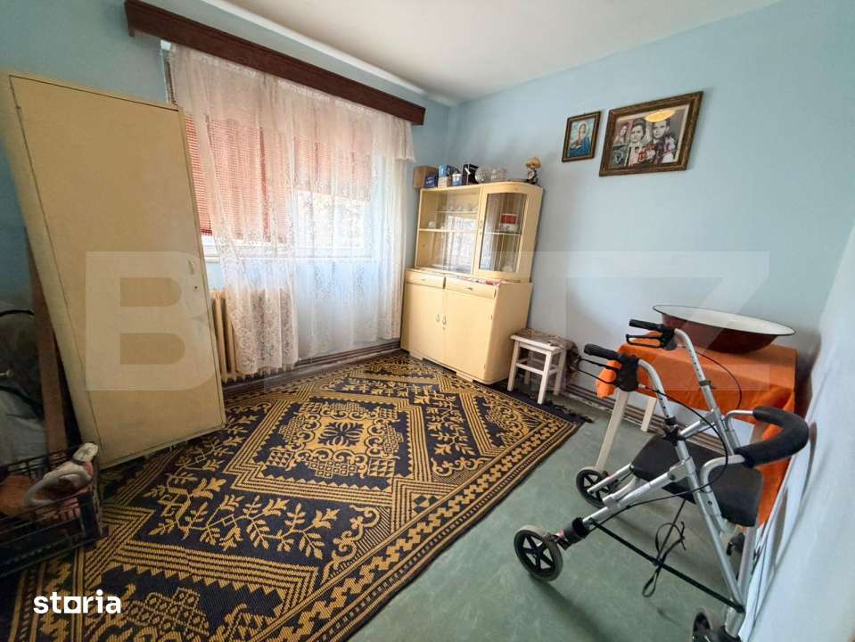 Apartament cu 3 camere, 47mp, etaj intermediar, Cugir — fotografia 2