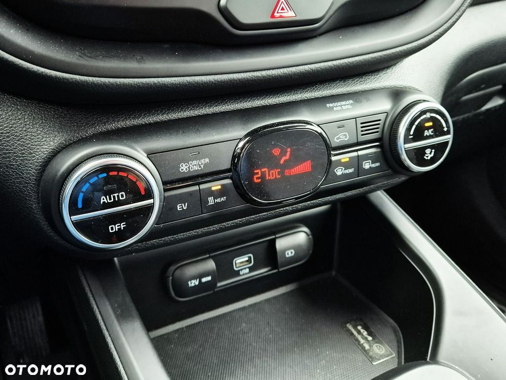 Kia Soul 64kWh M - 29