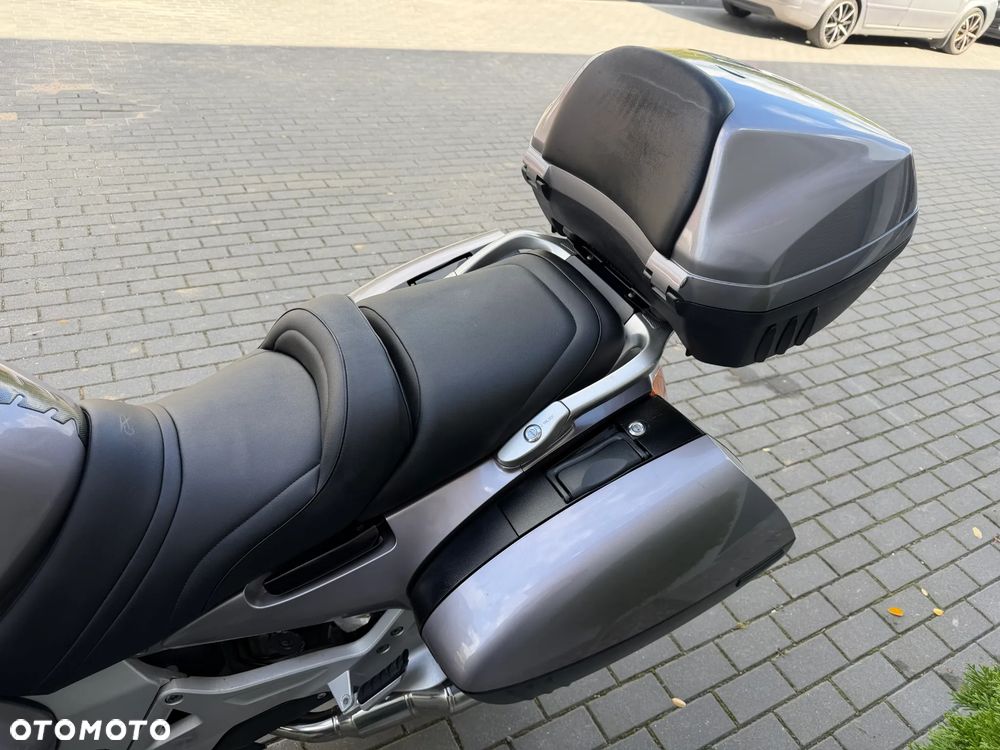 Honda ST - 28