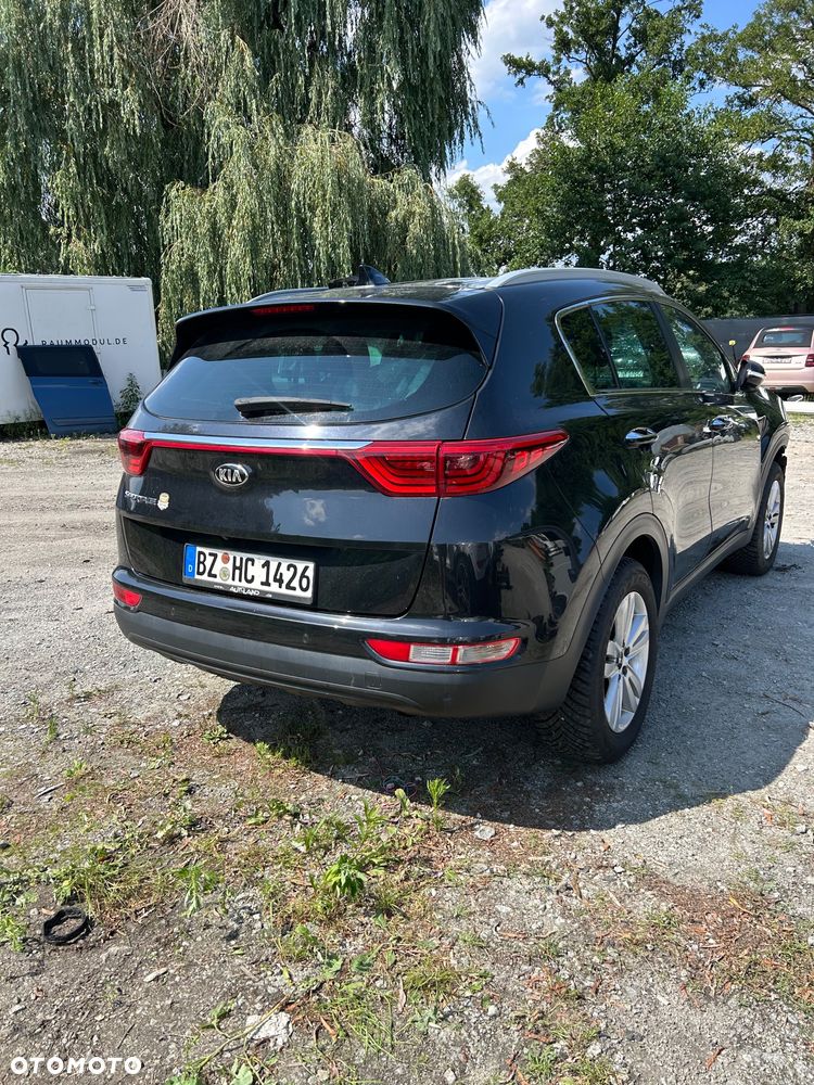 Kia Sportage 1.6 GDI Black Edition 2WD - 2