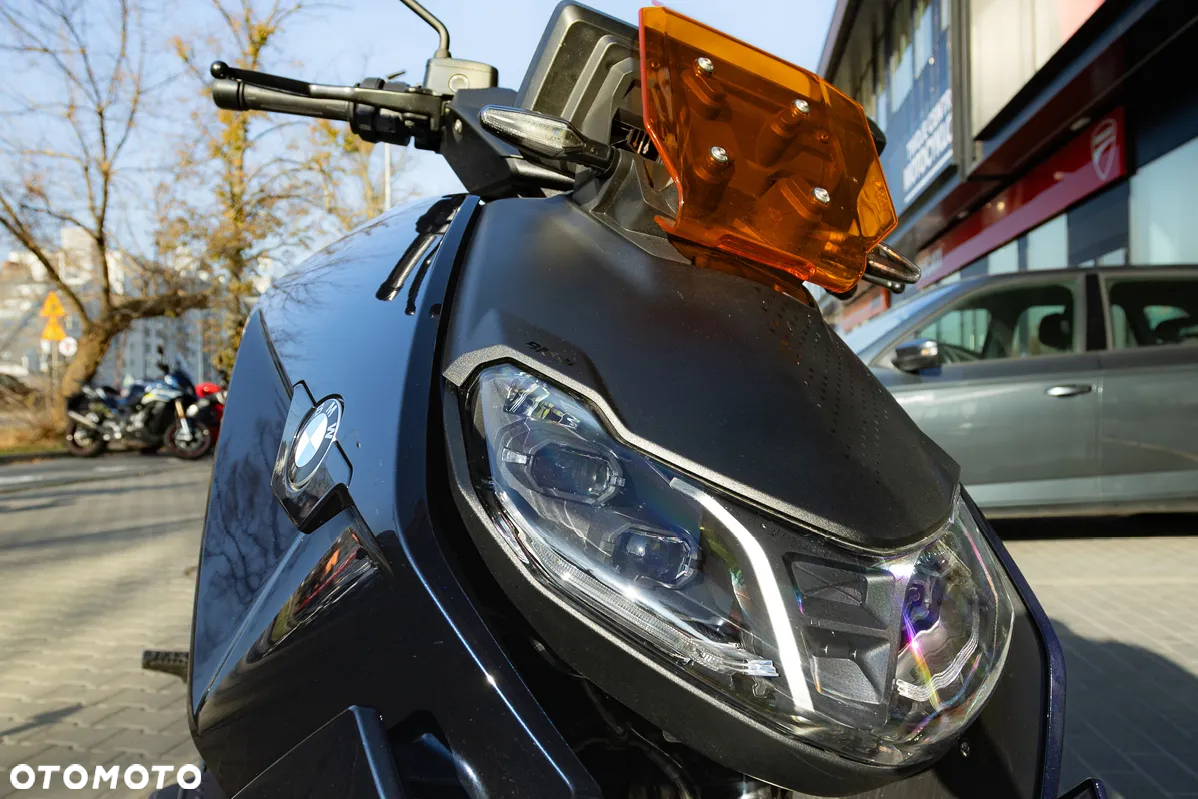 BMW CE 04 - 5
