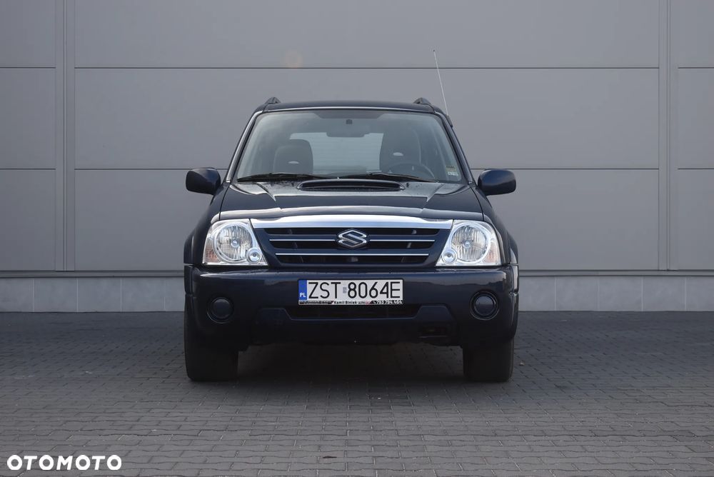 Suzuki Grand Vitara - 26