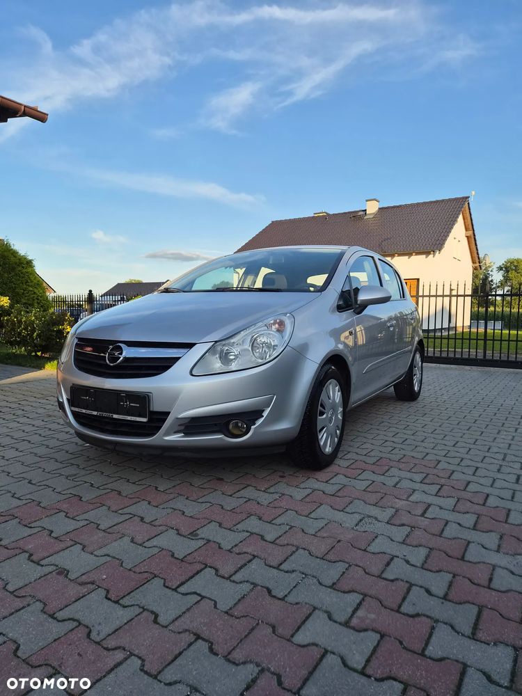 Opel Corsa 1.4 16V Enjoy - 1