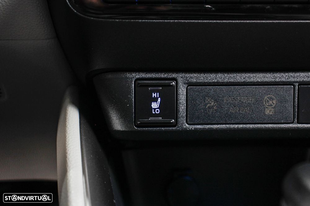 Toyota Yaris 1.5 HDF Luxury - 9