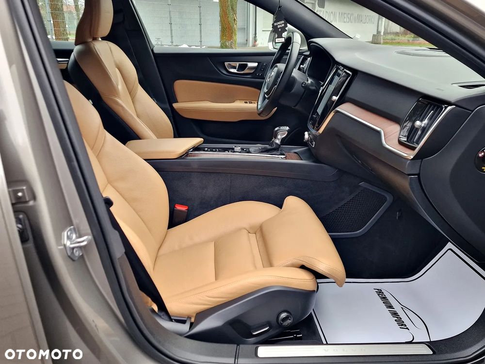 Volvo V60 D4 Geartronic Inscription - 19