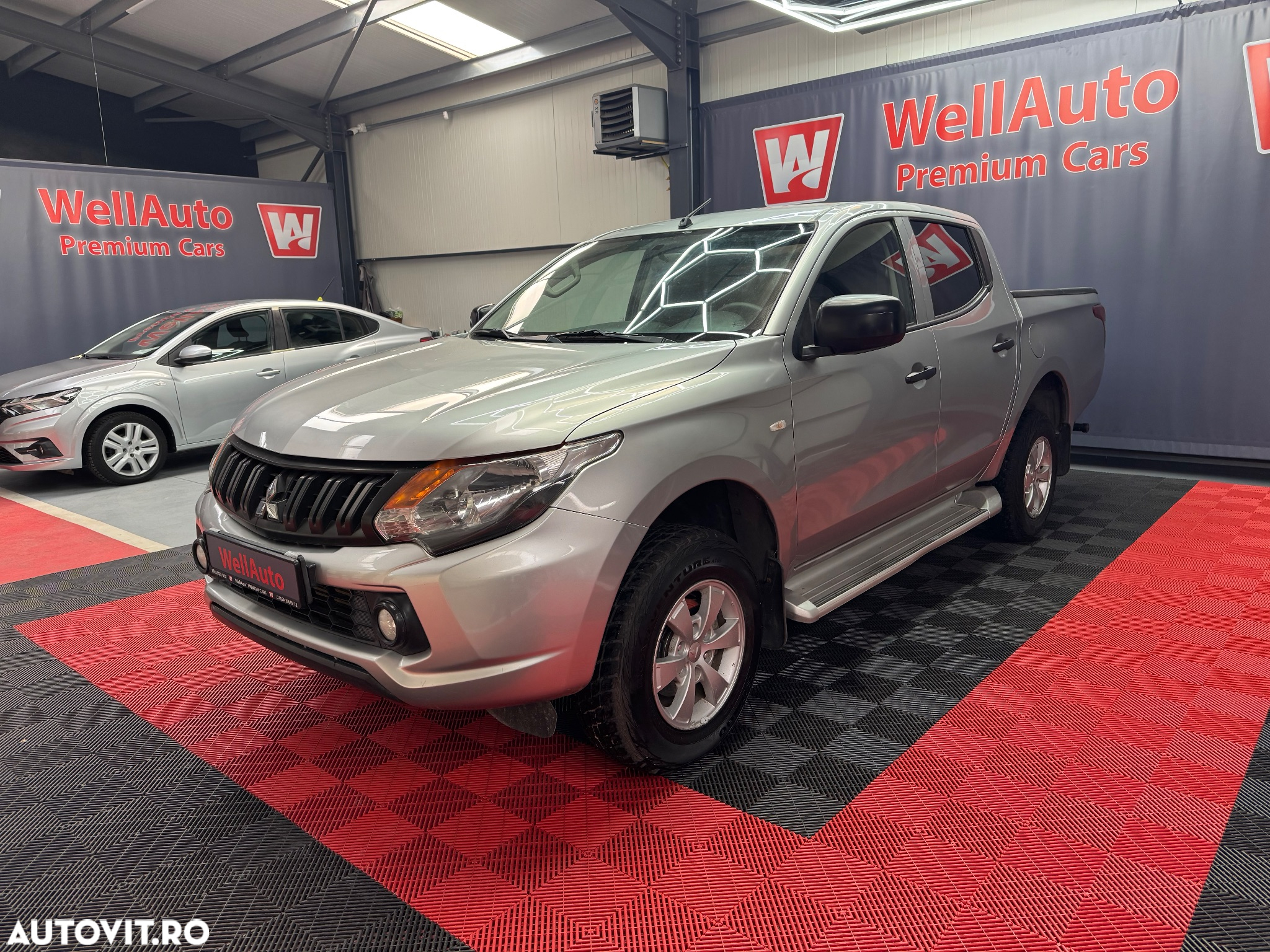 Mitsubishi L200 - 2